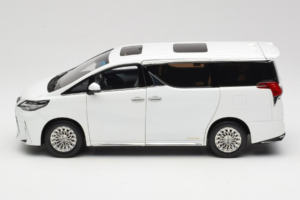 Lexus LM300h White Pearl Kyosho 1:18 08963WP Fém – 4. kép a 8-ből