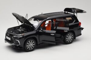 Lexus LX570 J200 Fekete LCD 1:18 LCD18010-BL Fém – 2. kép a 8-ből