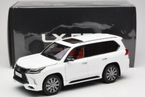 Lexus LX570 J200 Fehér LCD 1:18 LCD18010-WH Fém – 8. kép a 8-ből