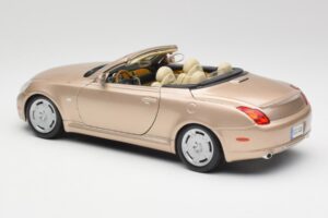 Lexus SC430 Bézs Maisto 1:18 31629 Fém – 7. kép a 8-ből