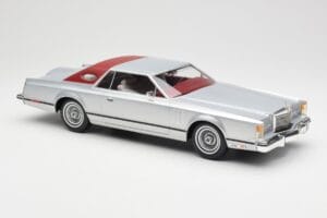 Lincoln Continental Mark V Coupe Ezüst BoS Models 1:18 BOS084 Gyanta – 4. kép a 6-ből