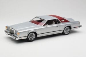Lincoln Continental Mark V Coupe Ezüst BoS Models 1:18 BOS084 Gyanta