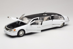 Lincoln Limousine Fehér Sun Star 1:18 1260 Fém – 2. kép a 8-ből