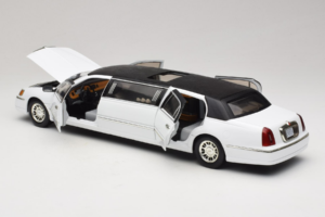 Lincoln Limousine Fehér Sun Star 1:18 1260 Fém – 5. kép a 8-ből