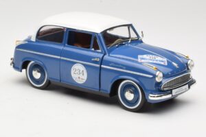 Lloyd Alexander TS #234 Kék Revell 1:18 08463 Fém – 6. kép a 8-ből
