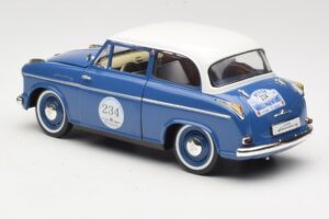 Lloyd Alexander TS #234 Kék Revell 1:18 08463 Fém – 7. kép a 8-ből
