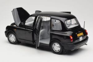 London Taxi TX1 Fekete Sun Star 1:18 1120 Fém – 5. kép a 8-ből