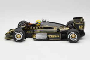 Lotus 97T Renault #12 A. Senna Team Lotus 1985 Minichamps 1:18 540851812 Fém – 3. kép a 7-ből