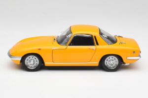 Lotus Elan S/E Racing Sárga AUTOart 1:18 75352 Fém – 4. kép a 8-ből