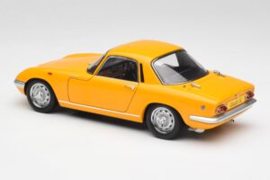 Lotus Elan S/E Racing Sárga AUTOart 1:18 75352 Fém – 7. kép a 8-ből