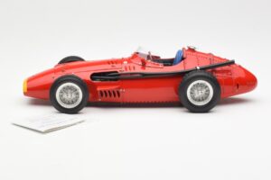 Maserati 250F J-M. Fangio F1 World Champion 1957 CMC 1:18 M-051 Fém – 3. kép a 6-ből