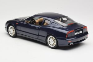 Maserati 3200 GT Fekete Bburago 1:18 3371 Fém – 7. kép a 8-ből