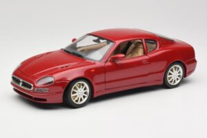 Maserati 3200 GT Sötétvörös Bburago 1:18 3341-M2 Fém