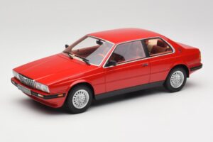 Maserati BiTurbo Coupe Rosso Corsa Minichamps 1:18 107123501 Gyanta