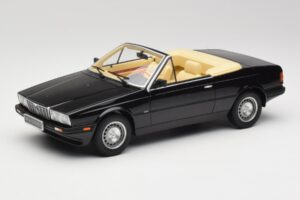 Maserati BiTurbo Spyder Fekete Minichamps 1:18 107123531 Gyanta