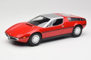 Maserati Bora Piros & Ezüst Minichamps 1:18 107123721 Gyanta