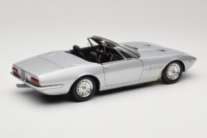 Maserati Ghibli Spyder Ezüst Minichamps 1:18 100122330 Fém – 3. kép a 7-ből