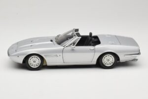 Maserati Ghibli Spyder Ezüst Minichamps 1:18 100122330 Fém – 4. kép a 7-ből