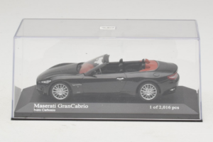 Maserati GranCabrio Fekete Metál Minichamps 1:43 400123930 Fém – 4. kép a 5-ből