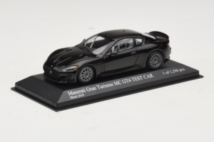 Maserati GranTurismo MC GT4 Fekete Minichamps 1:43 400101202 Fém – 2. kép a 4-ből