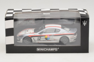 Maserati GranTurismo MC GT4 #12 Sperati / La Mazza Maserati MC 2010 Minichamps 1:43 400101212 Fém – 5. kép a 5-ből