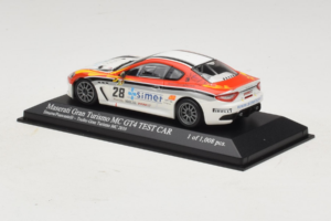 Maserati GranTurismo MC GT4 #28 Smurra / Piancastelli Maserati MC 2010 Minichamps 1:43 400101228 Fém – 3. kép a 5-ből