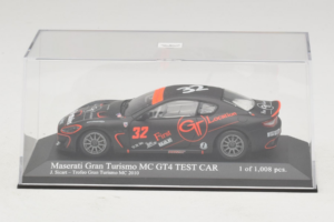 Maserati GranTurismo MC GT4 #32 J. Sicart Maserati MC 2010 Minichamps 1:43 400101232 Fém – 4. kép a 5-ből