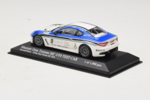 Maserati GranTurismo MC GT4 #9 Moncada / Petrini Maserati MC 2010 Minichamps 1:43 400101209 Fém – 3. kép a 5-ből