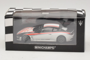 Maserati GranTurismo MC GT4 Trofeo GranTurismo MC Test Car 2010 Minichamps 1:43 400101201 Fém – 4. kép a 4-ből