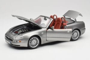 Maserati 4200 GT Spyder Szürke Bburago 1:18 18-12019 Fém – 2. kép a 8-ből