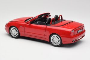 Maserati GT Spyder Piros Bburago 1:18 34097 Fém – 5. kép a 8-ből