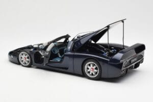 Maserati MC12 Road Car Kék Metallic AUTOart 1:18 75802 Fém – 5. kép a 8-ből