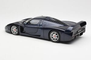 Maserati MC12 Road Car Kék Metallic AUTOart 1:18 75802 Fém – 7. kép a 8-ből