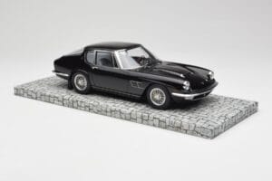 Maserati Mistral Fekete Minichamps 1:18 107123421 Gyanta – 4. kép a 6-ből