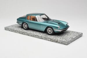 Maserati Mistral Kék Minichamps 1:18 107123420 Gyanta – 4. kép a 6-ből