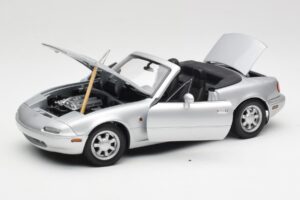Mazda MX-5 Miata NA Highlight Ezüst Gate 1:18 1015 Fém – 2. kép a 8-ből