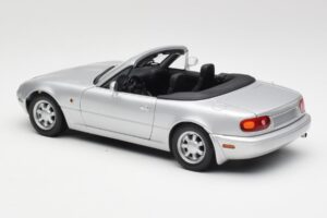 Mazda MX-5 Miata NA Highlight Ezüst Gate 1:18 1015 Fém – 7. kép a 8-ből