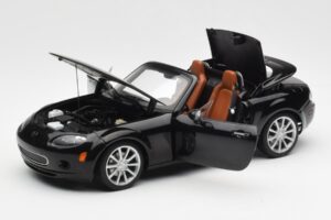 Mazda MX-5 NC Roadster Retractable Hardtop US Spec Fekete AUTOart 1:18 75971 Fém – 3. kép a 10-ből