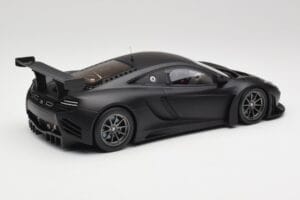 McLaren 12C GT3 Carbon Matt Fekete Minichamps 1:18 151121390 Fém – 2. kép a 6-ből