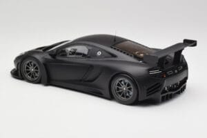 McLaren 12C GT3 Carbon Matt Fekete Minichamps 1:18 151121390 Fém – 5. kép a 6-ből