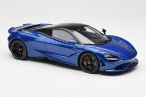 McLaren 750S Kék GT Spirit 1:18 GT458 Gyanta – 4. kép a 6-ből