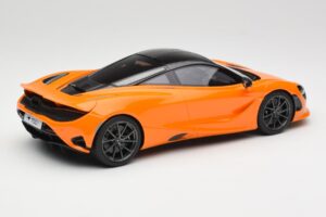 McLaren 750S McLaren Orange TopSpeed 1:18 TS0547 Fém – 2. kép a 6-ből