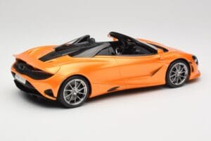 McLaren 750S Spider Papaya Orange GT Spirit 1:18 GT488 Gyanta – 2. kép a 6-ből