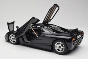 McLaren F1 Blue Metallic Minichamps 1:12 530133130 Fém – 5. kép a 8-ből