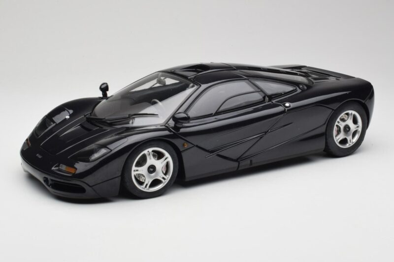 McLaren F1 Blue Metallic Minichamps 1:12 530133130 Fém