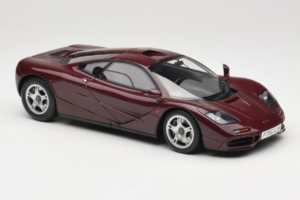 McLaren F1 Burgundy Red GT Spirit 1:18 GT534 Gyanta – 4. kép a 6-ből