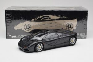 McLaren F1 Carbon Fekete Metál Minichamps 1:18 530133420 Fém – 8. kép a 8-ből