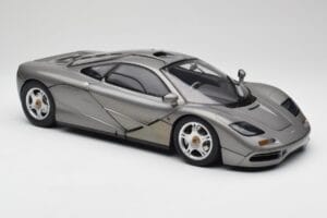 McLaren F1 Dark Silver Minichamps 1:12 530133124 Fém – 6. kép a 8-ből