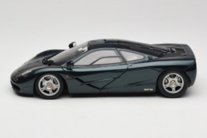 McLaren F1 Zöld LCD 1:18 LCD18014-GR Fém – 4. kép a 8-ből