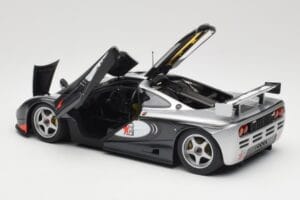McLaren F1 GTR Adrenaline Program Minichamps 1:18 530133512 Fém – 5. kép a 8-ből